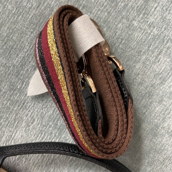 Long Champ Tote with Strap - Picture 8 of 11